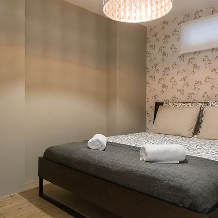 Plaza Centre Apartment Daire *